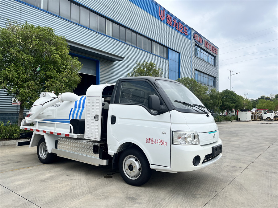 2方4.5噸 新能源純電動吸污車  壹為